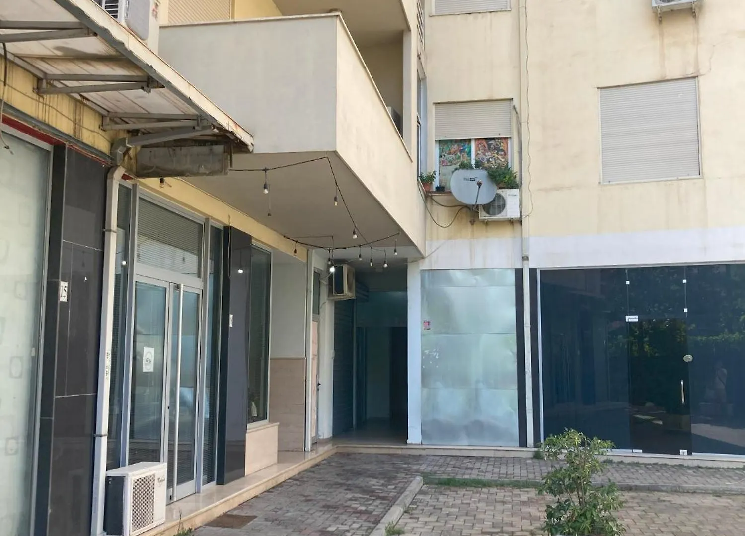Lily'S 2 Bedroom Apartment Tirana